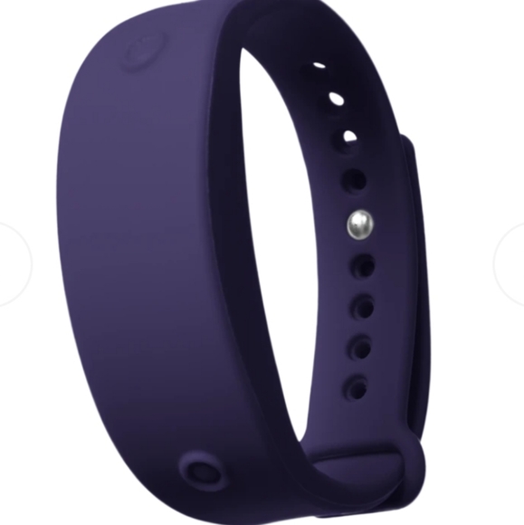 Silicone Wristband Dispenser - Picture 8 of 16